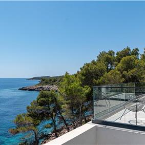 6 bedroom villa with infinity pool and sea views, Korcula Island, sleeps 12